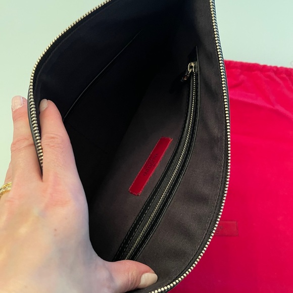 SOLD ❌Valentino Rockstud clutch w. gold hardware - Large - Picture 8 of 10